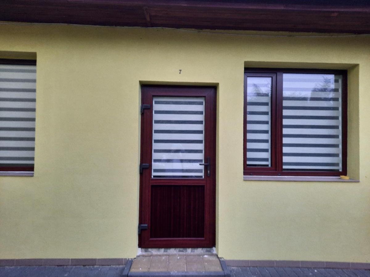 Pensjonat Cichy Kacik Kąty Rybackie Exteriör bild