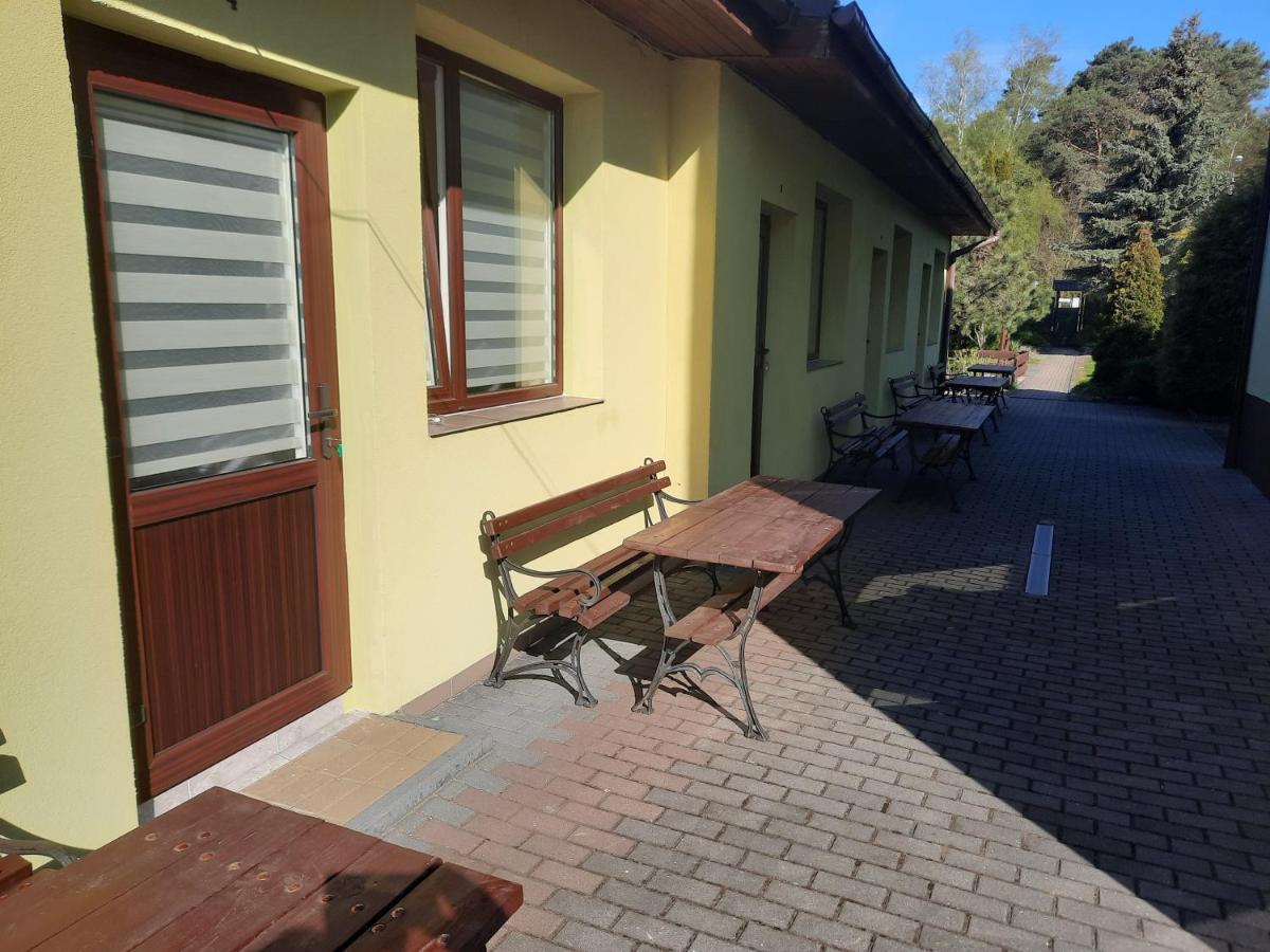 Pensjonat Cichy Kacik Kąty Rybackie Exteriör bild