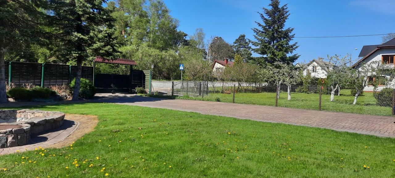 Pensjonat Cichy Kacik Kąty Rybackie Exteriör bild