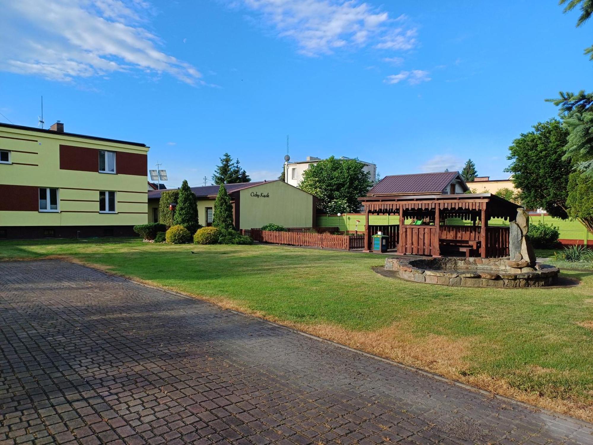 Pensjonat Cichy Kacik Kąty Rybackie Exteriör bild